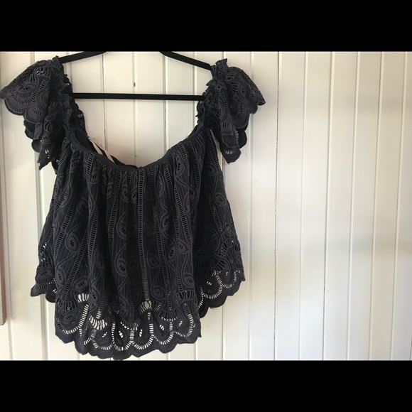 Top - Picture 4 of 4